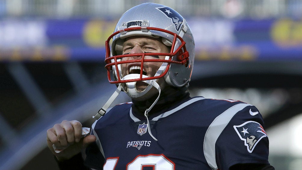 Tom Brady celebra anotación de de New England