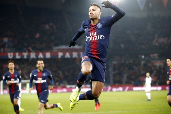 Neymar celebra triunfo del PSG