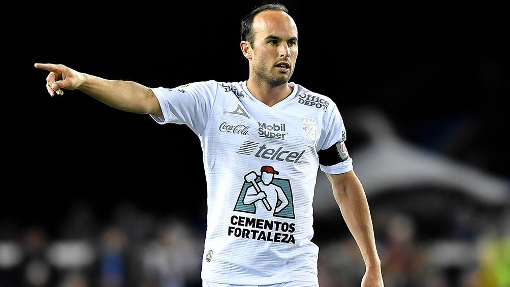 Landon Donovan en partido con León 