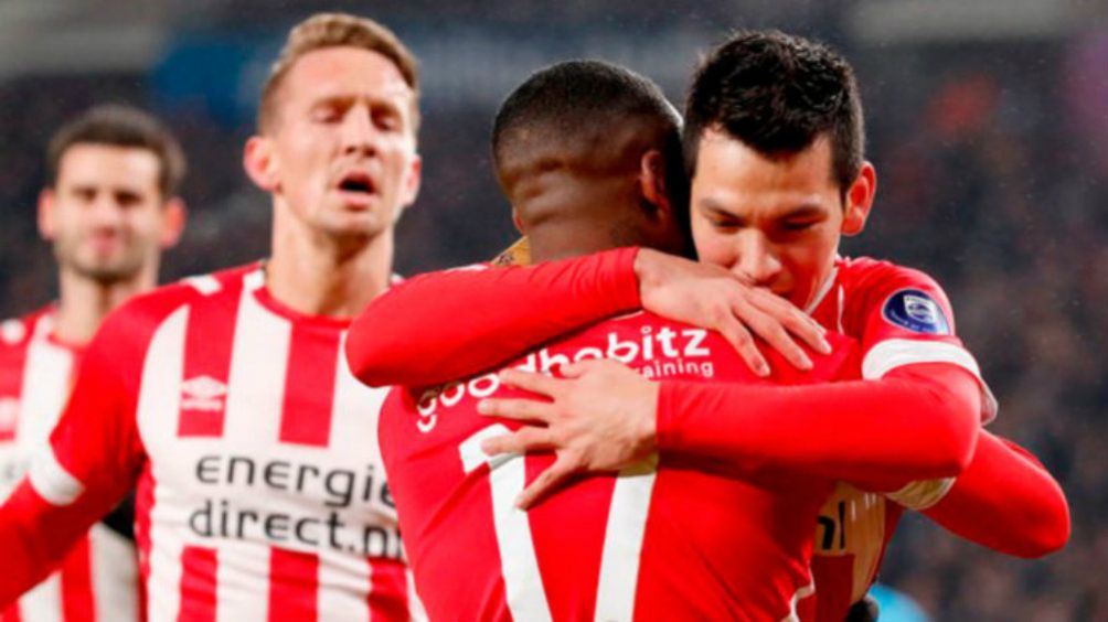 Chucky Lozano celebra una anotación ante el Groningen