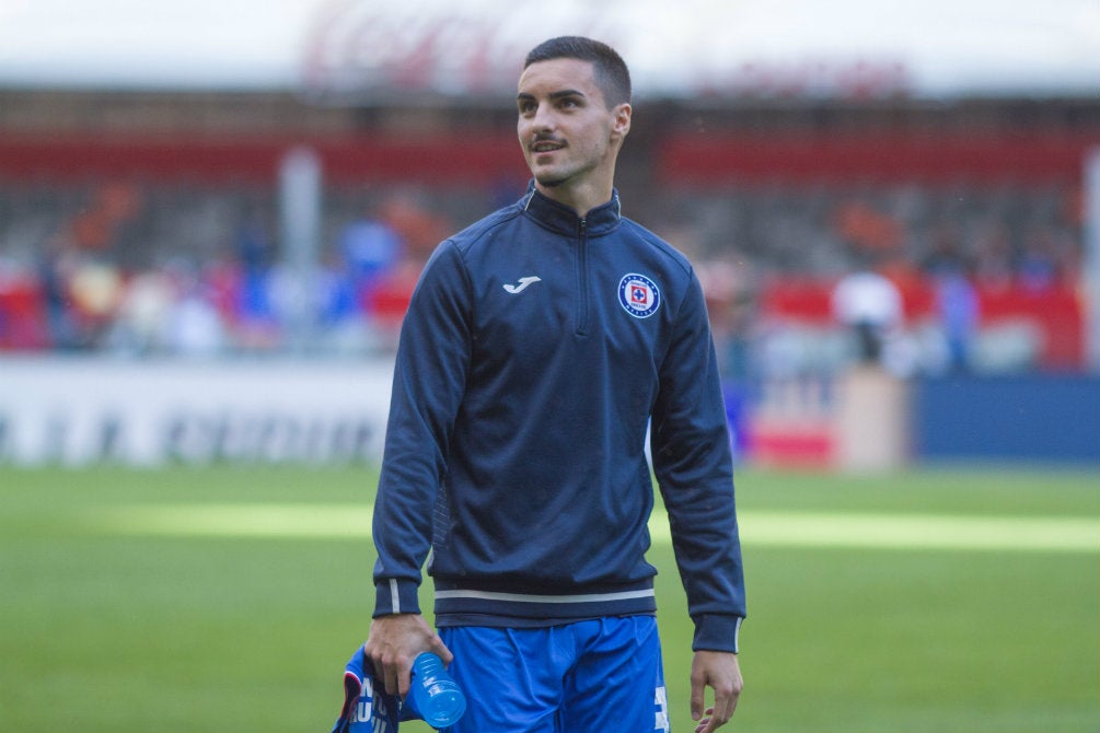 Stephen Eustáquio previo a un juego de Cruz Azul