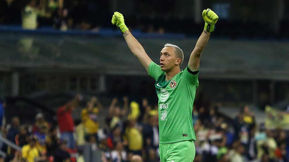 Marchesín en un partido del América