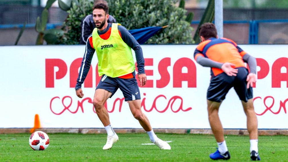 Layún, en un entrenamiento durante su paso con el Villarreal