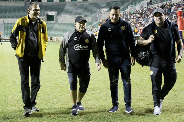 Maradona durante un partido de Dorados