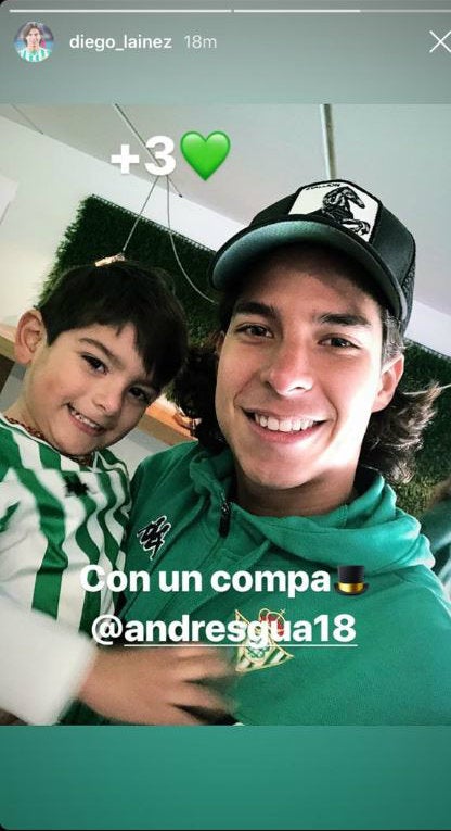 Diego Lainez y Máximo Guardado