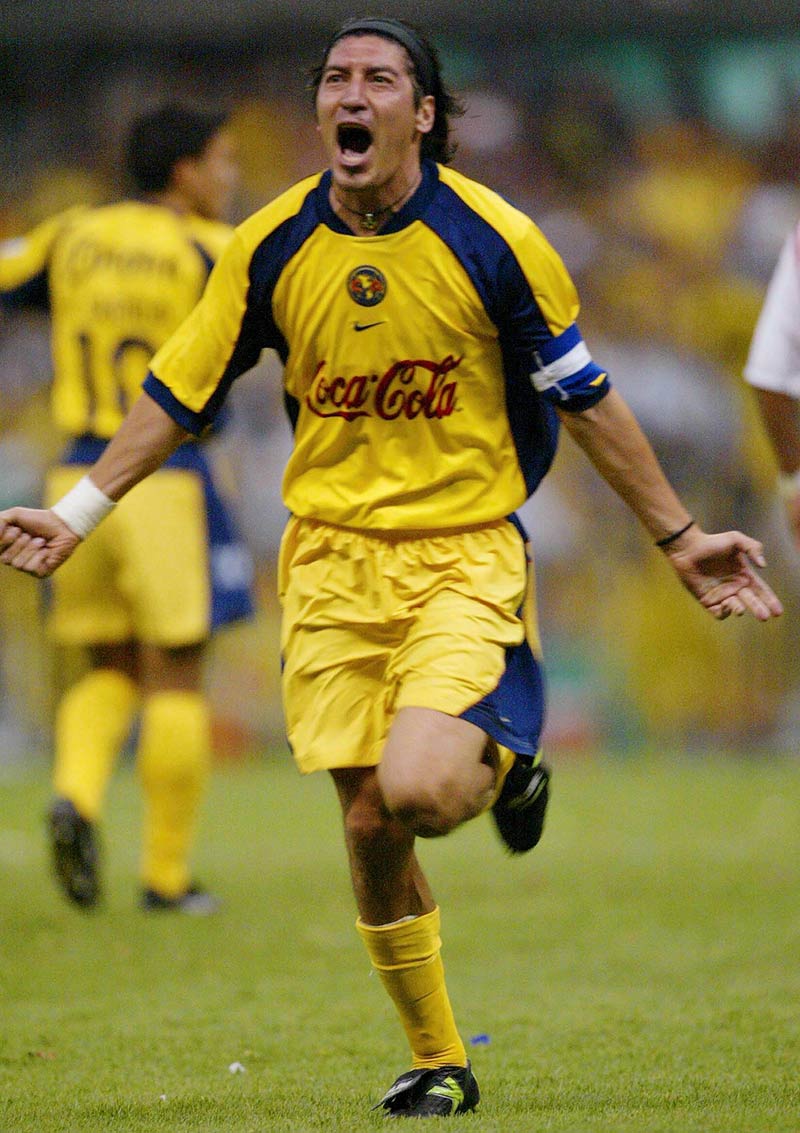 Zamorano fue Campeón de Liga con las Águilas en el Verano 2002