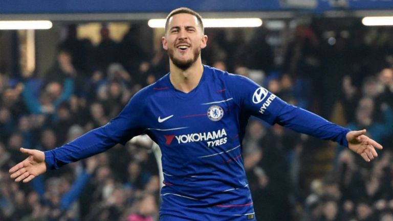 Eden Hazard festeja un gol con el Chelsea