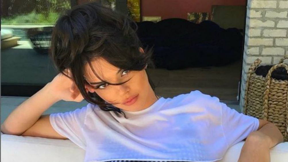 La modelo Kendall Jenner posa para una fotografía