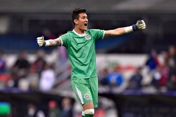 Gudiño celebra una anotación frente a Cruz Azul