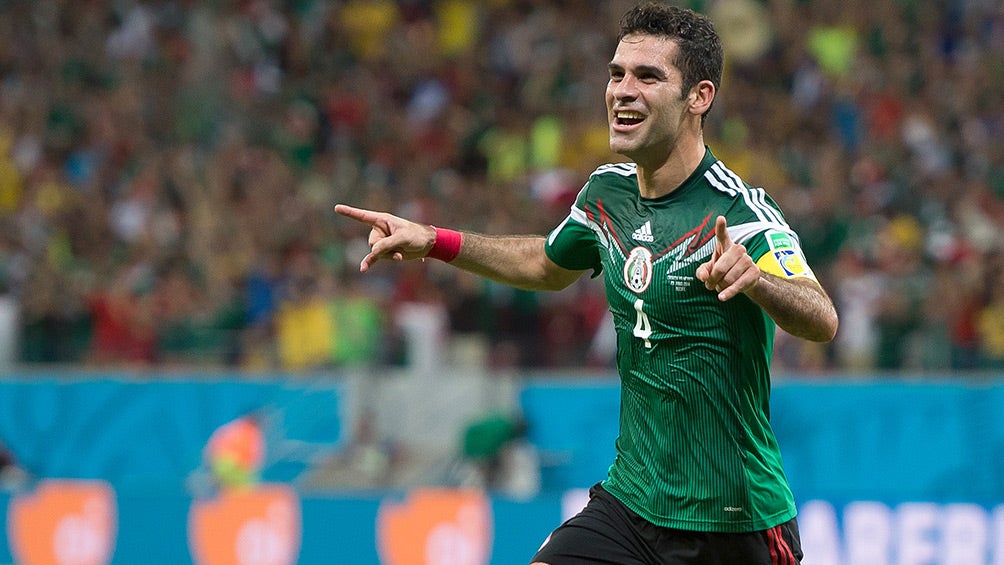 Rafael Márquez celebra gol contra Croacia en Brasil 2014