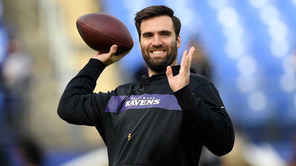 Joe Flacco previo a un partido con Ravens 