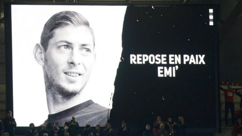 Homenaje a Emiliano Sala en Liga Europa de la UEFA