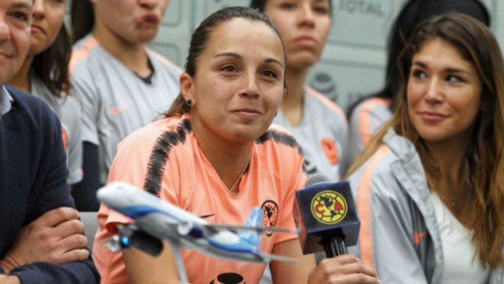 Ana Galindo en conferencia de prensa con América Femenil