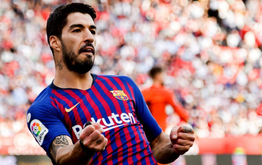 Suárez festeja anotación frente al Sevilla 