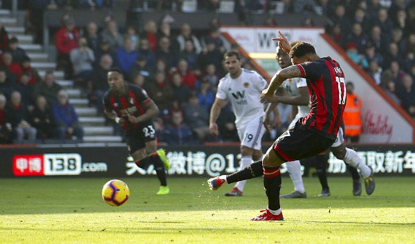 King cobra penalti contra Wolves