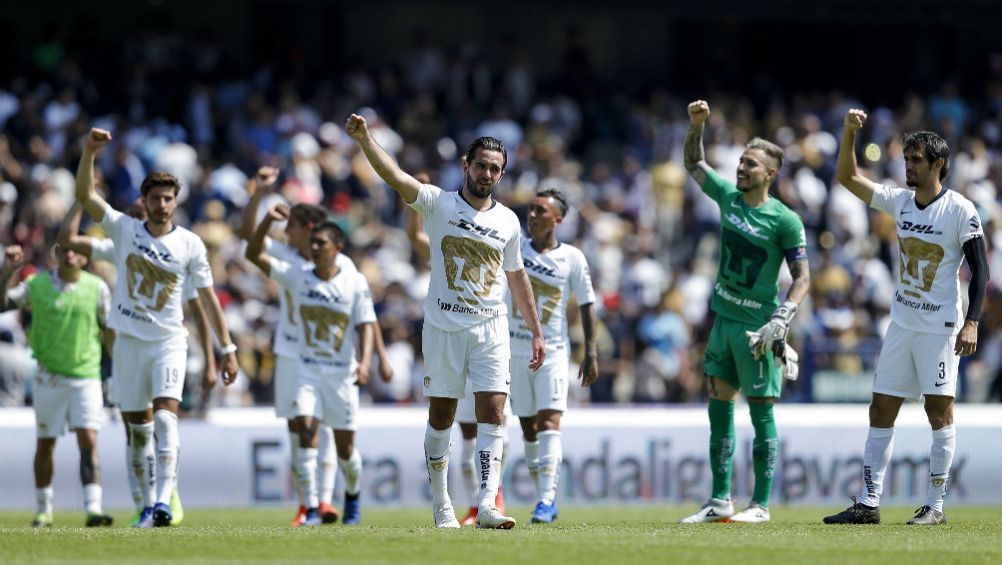 Pumas después de un partido en C.U.