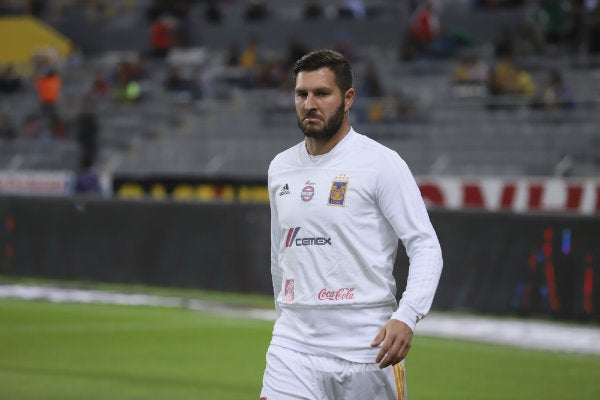 Gignac durante un encuentro ante Atlas