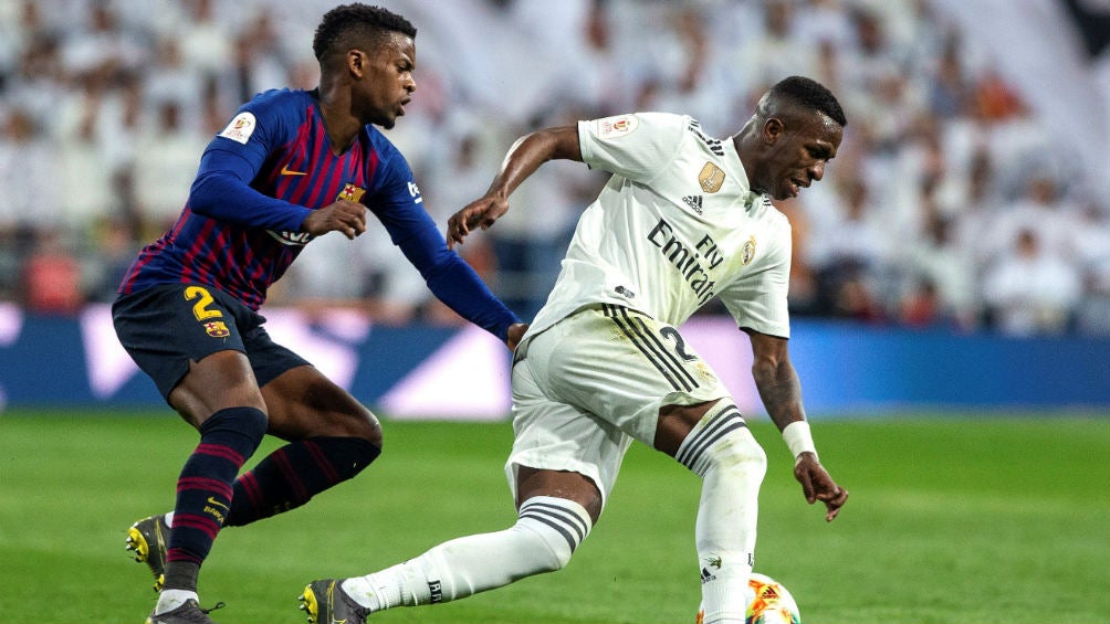 Vinicius durante encuentro frente al Barcelona 