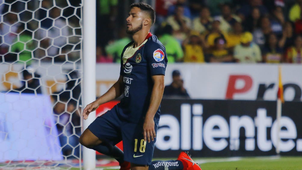 Bruno Valdez durante el juego ante Morelia