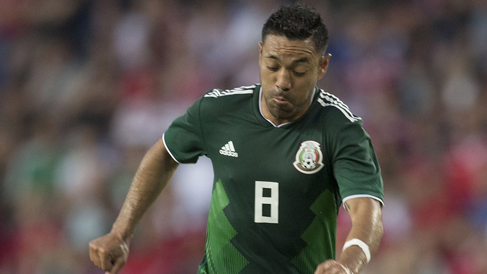 Marco Fabián, durante juego del Tri 