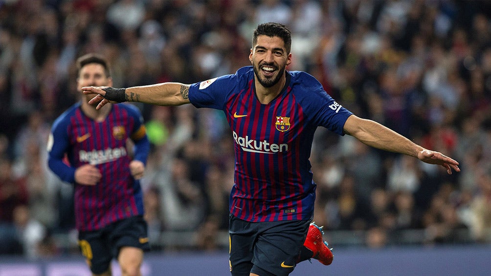 Luis Suárez celebra un gol con el Barcelona 