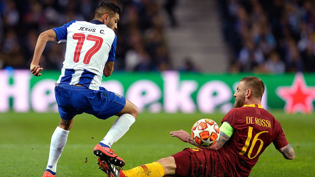 Jesús Corona, ante la férrea marca de De Rossi