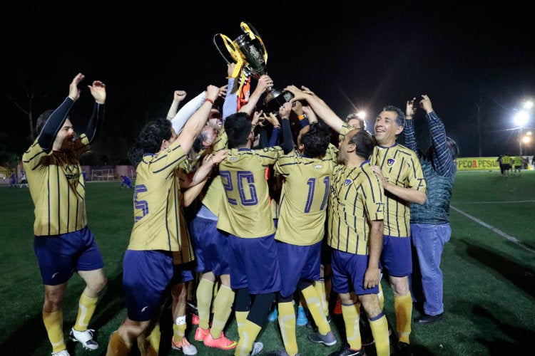 Marca Claro festeja título de Copa en Liga de Medios