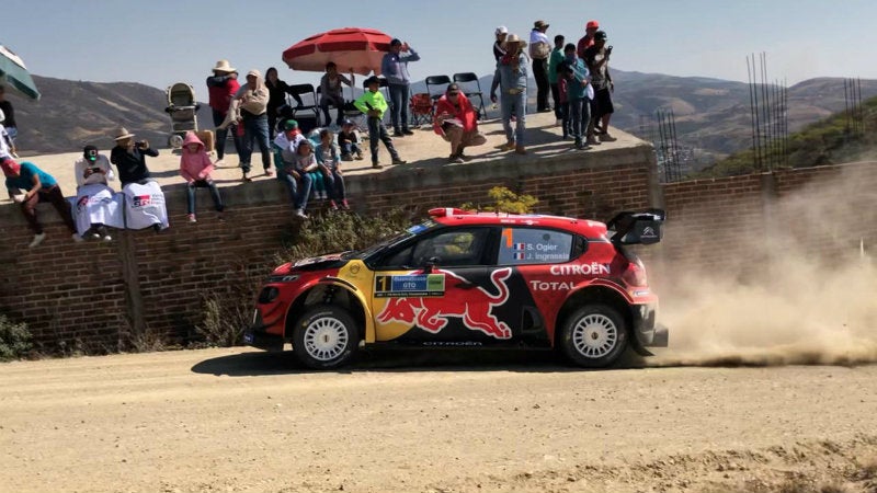 Sébastien Ogier durante la carrera