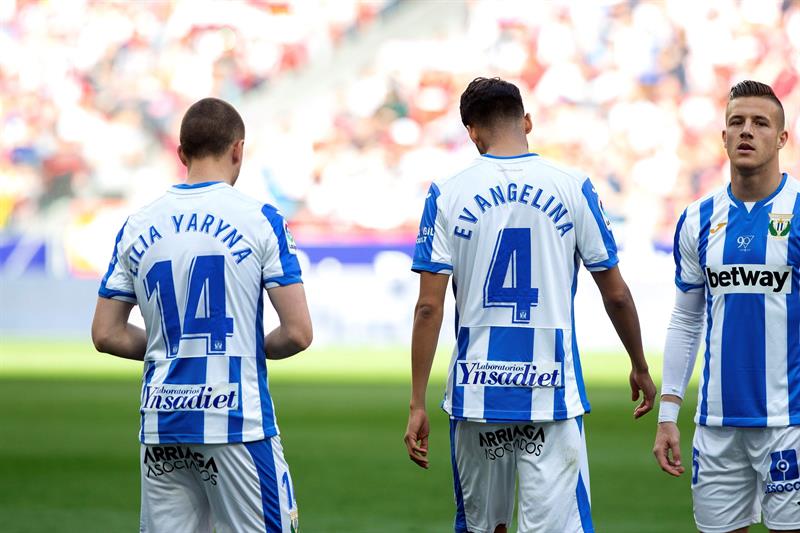 Reyes porta el jersey del Leganés con el nombre de su mamá