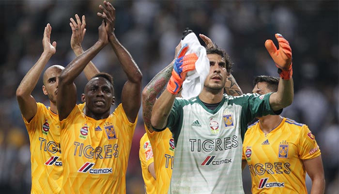 Tigres al término del partido ante Monterrey 