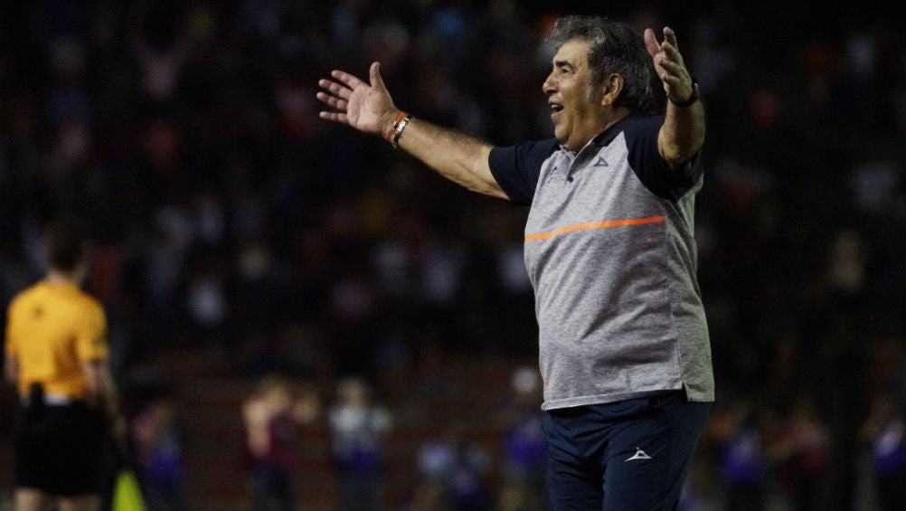 Carlos Reinoso durante un partido de Correcaminos