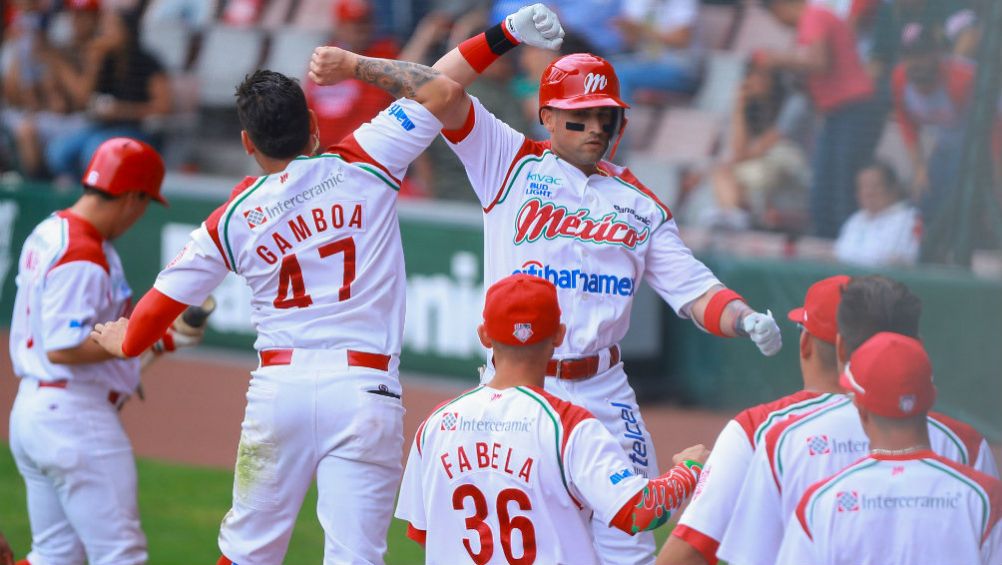 Vidal y Gamboa en festejo de Diablos Rojos