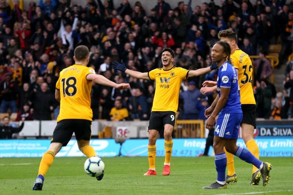 Raúl en festejo de gol contra Chelsea