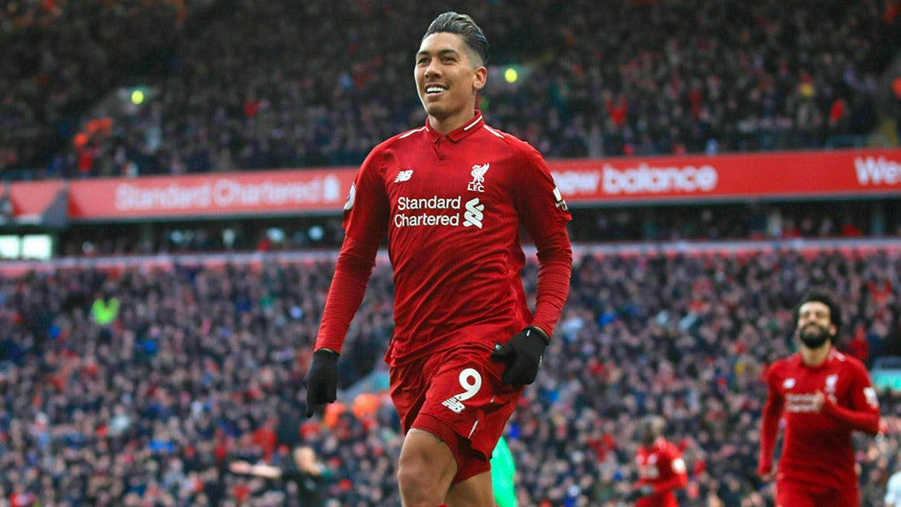 Firmino celebra gol del Liverpool 