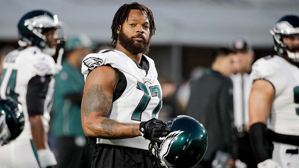 Michael Bennett en una práctica con Eagles