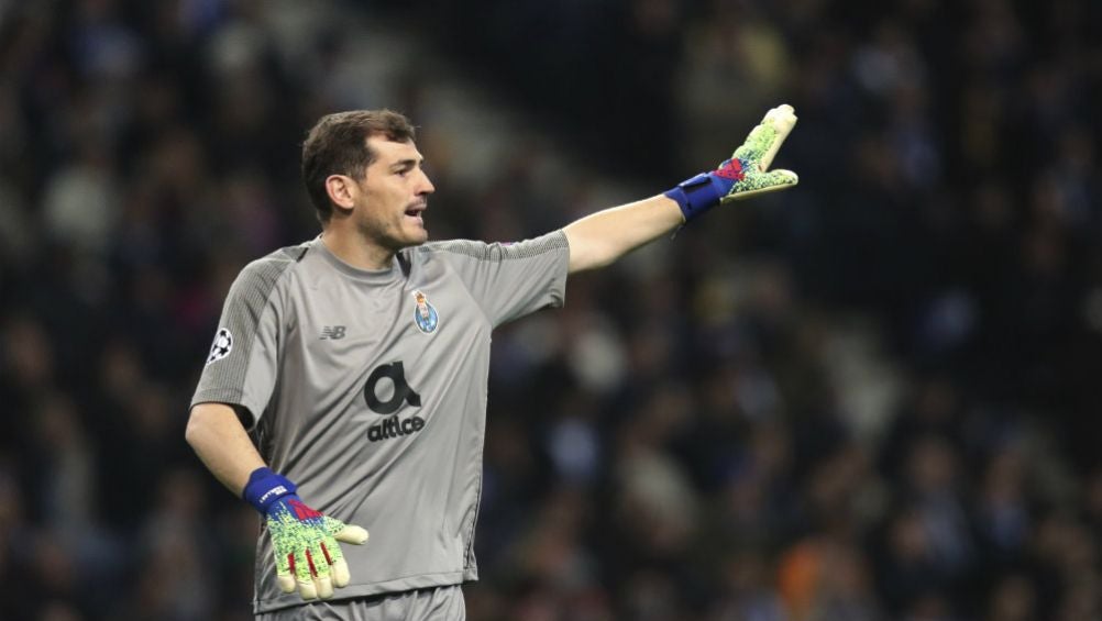 Casillas durante un encuentro del Porto