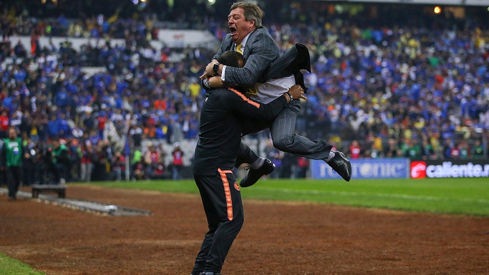 El Piojo celebra el segundo gol de Edson Álvarez en la Final vs La Máquina