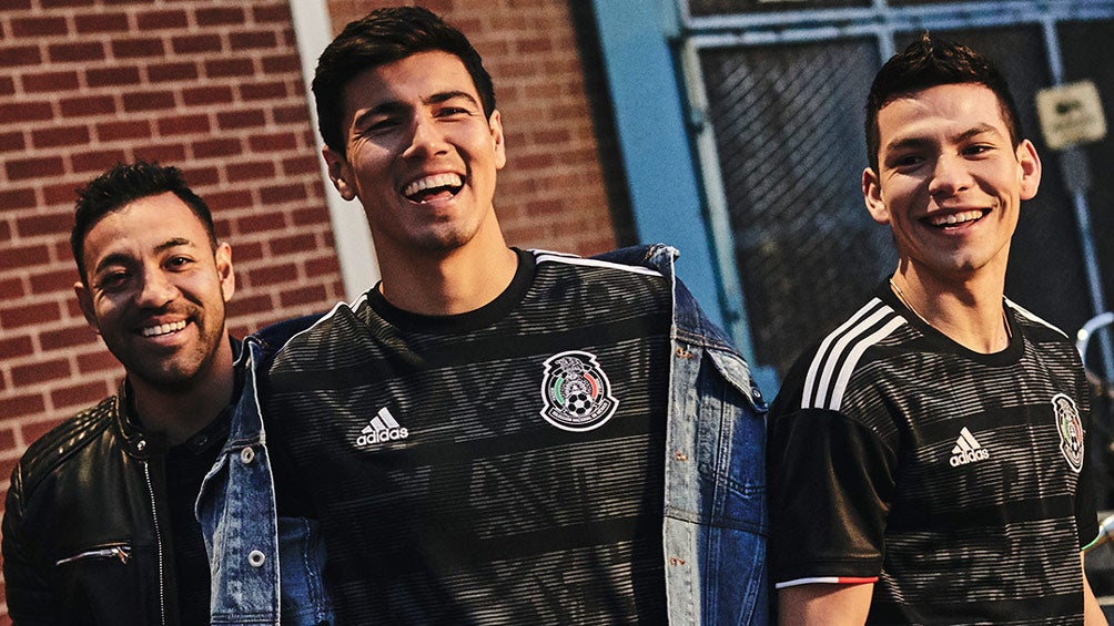 Fabián, Guti y Lozano lucen la camiseta del Tricolor