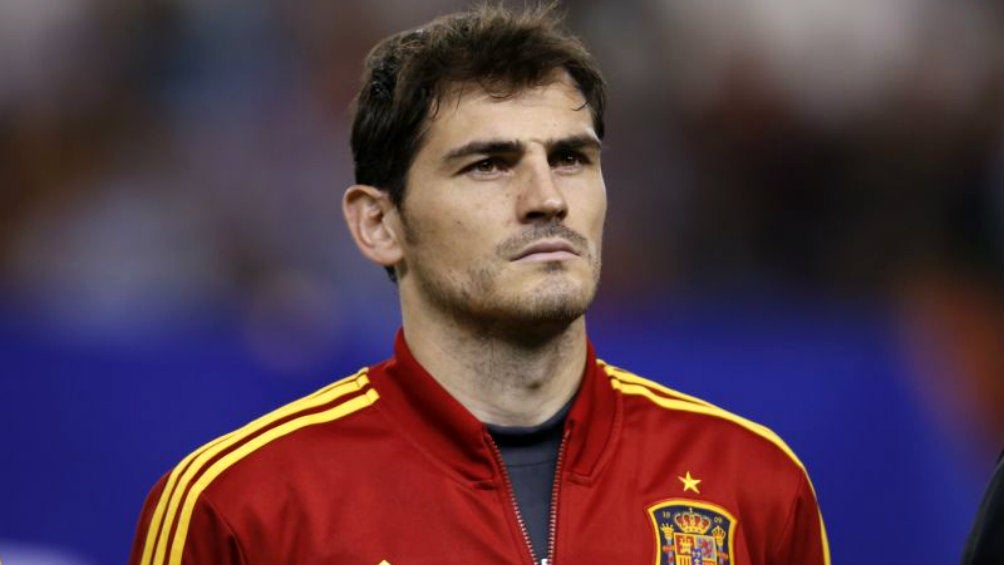 Iker Casillas durante un partido con la selección española 