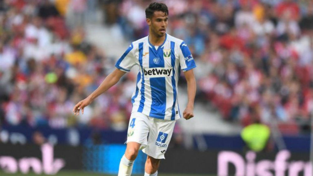 Diego Reyes durante un partido con el Leganés 