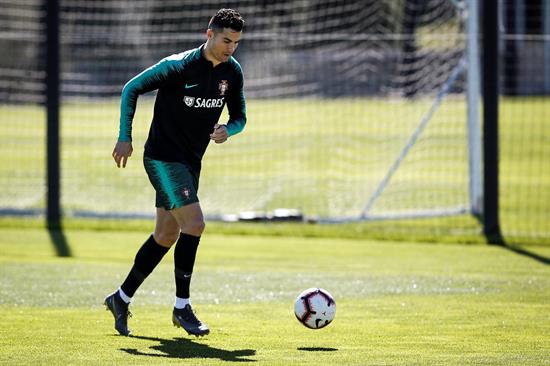 Cristiano Ronaldo, durante entrenamiento de Portugal