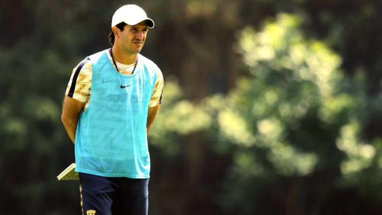 Bruno Marioni durante un entrenamiento con Pumas