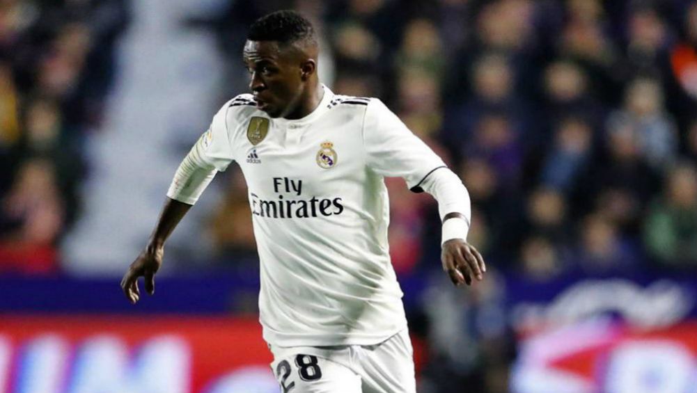 Vinicius Júnior durante un juego con el Real Madrid