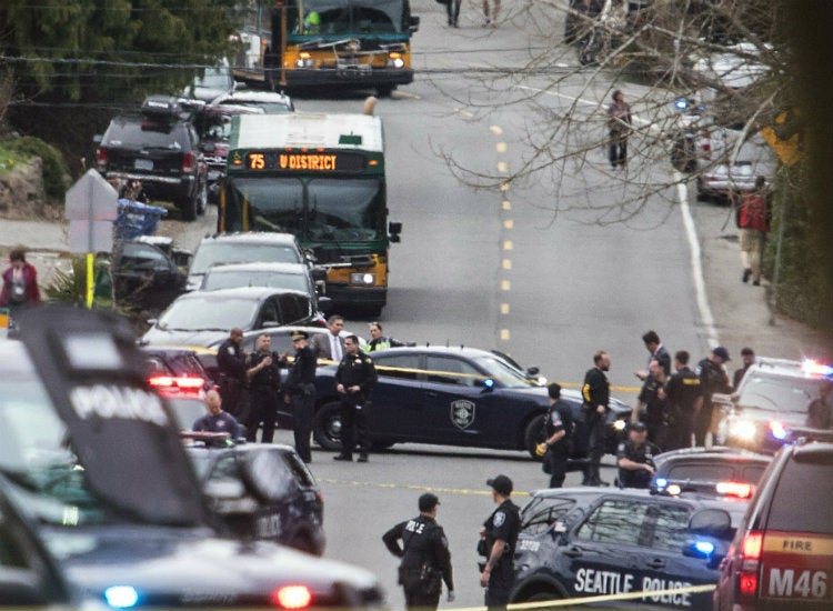 Policía de Seattle acordona la zona del tiroteo