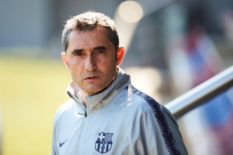 Valverde dirige un entrenamiento del Barcelona 