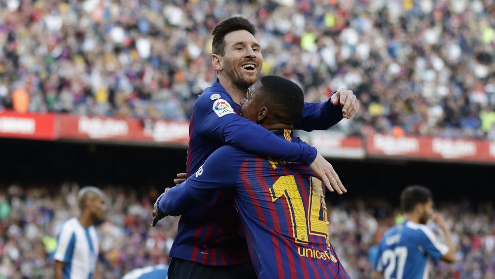 Messi celebra anotación contra el Espanyol