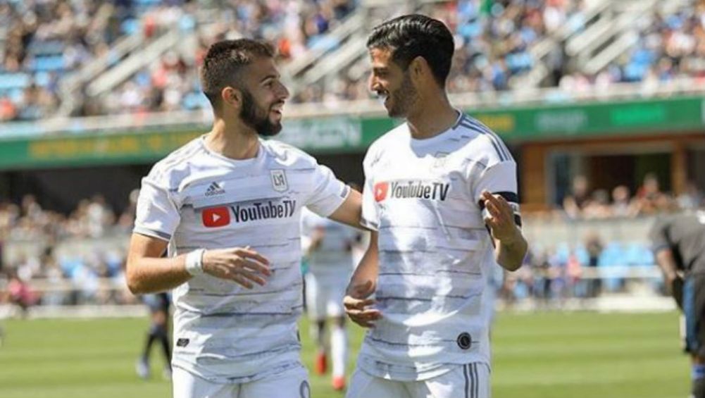 Vela festeja su gol frente al San Jose Earthquakes