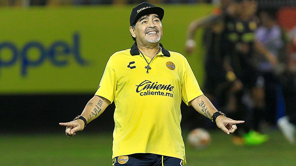 Maradona durante un partido de Dorados