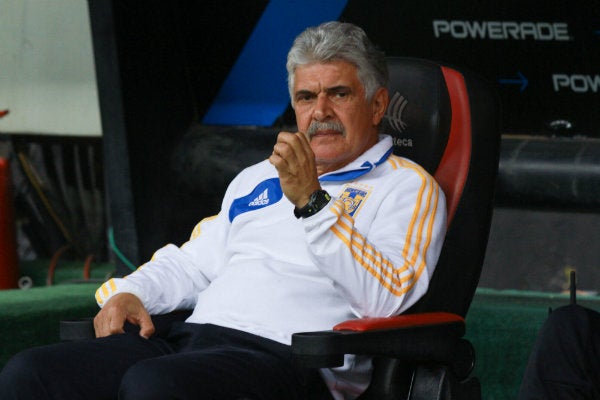 Tuca Ferretti, durante un encuentro ante el América