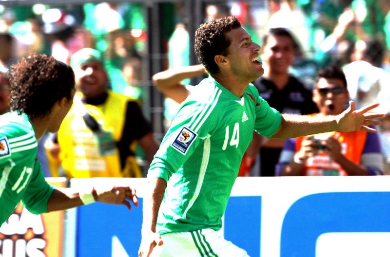 Miguel Sabah festeja su gol contra Estados Unidos en el 2009